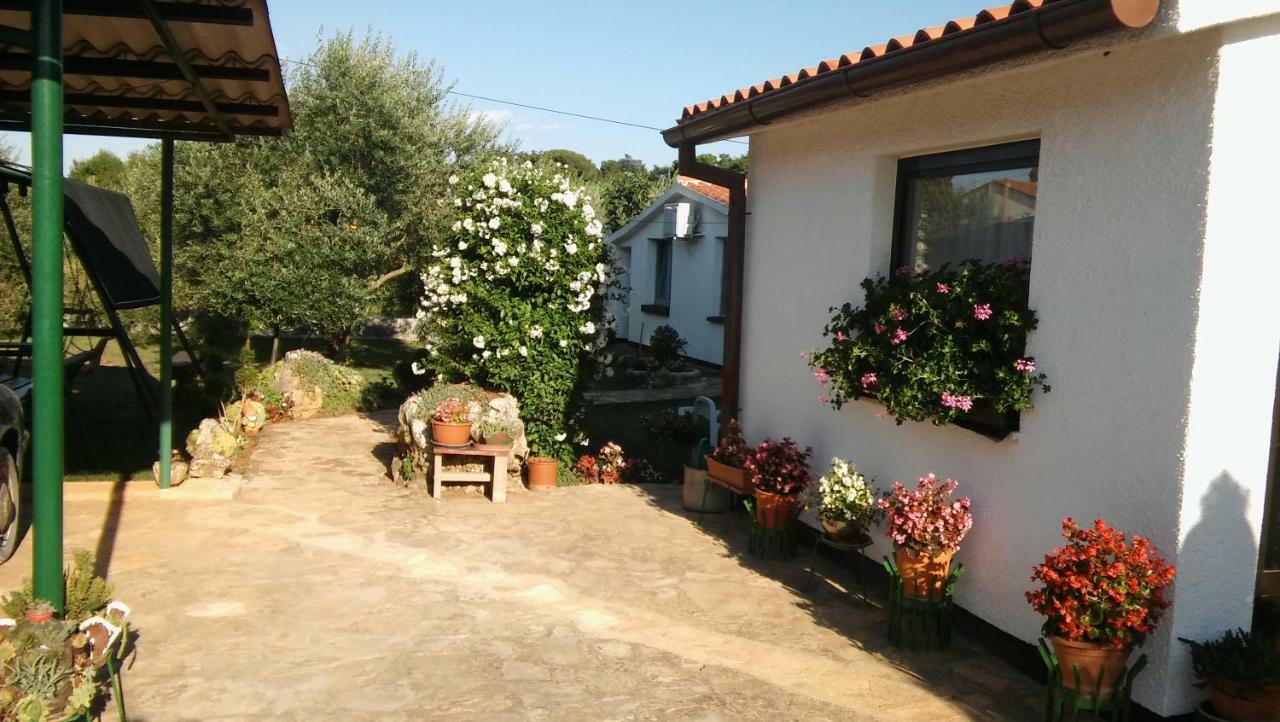 Nella Apartments Šišan Exteriér fotografie